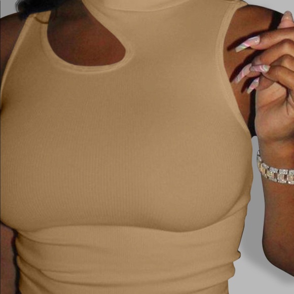 BlushMark Tops - Brand:BlushMark.  Size:XL.    Color:Light Blue/Light Khaki